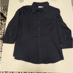 Kim’s Rogers Black Button down Y2K style top. 3/4 sleeve tailored large shirt